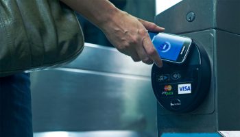 samsung-pay-will-expand-to-china-soon-1